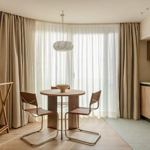 Studio met een King Size Bed